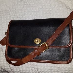 Vintage Coach- 6915